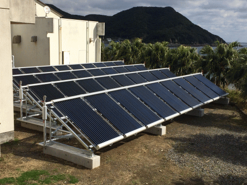 富士エネルギー製　太陽集熱器　/　強制循環型太陽熱利用システム